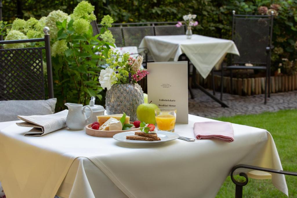 Louisa's Place - Resim 24