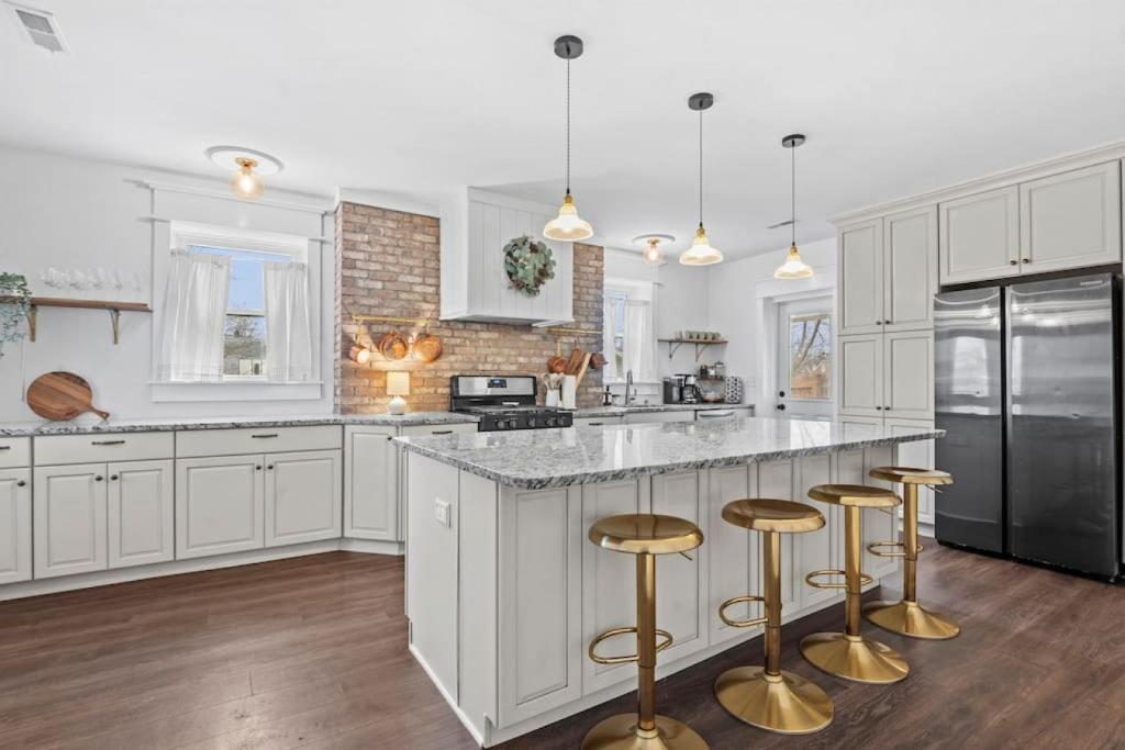 Vacation Home La Maison Frenchtown Retreat, St. Charles, MO