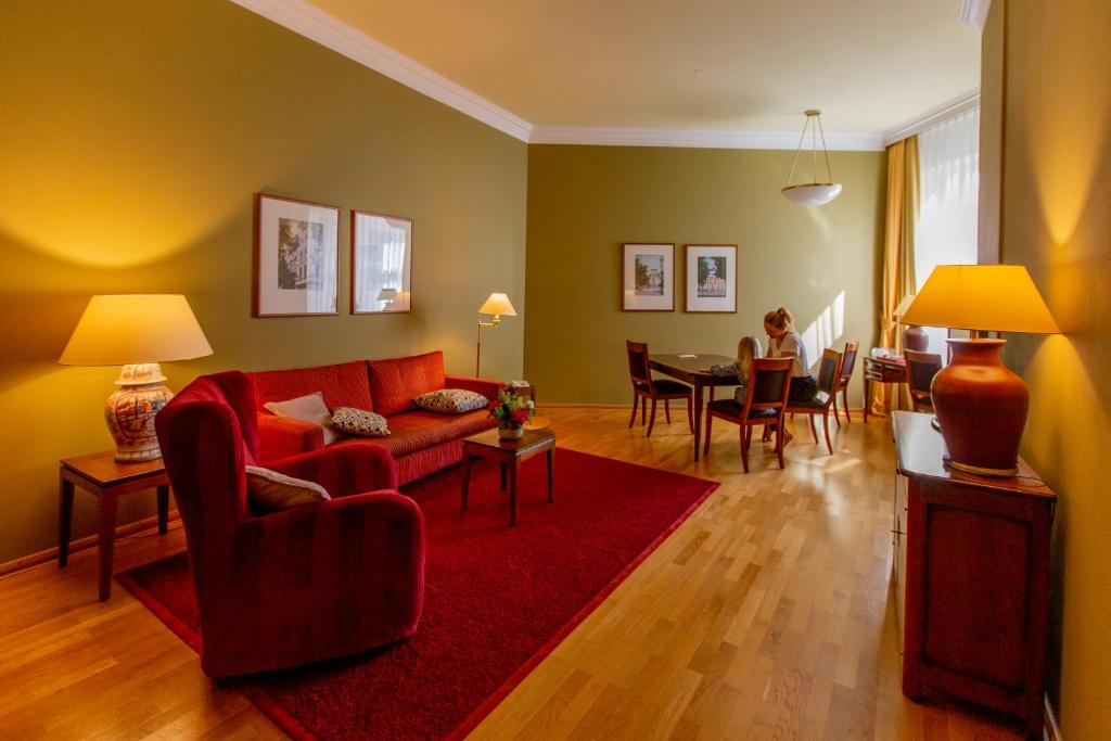 Louisa's Place - Resim 39