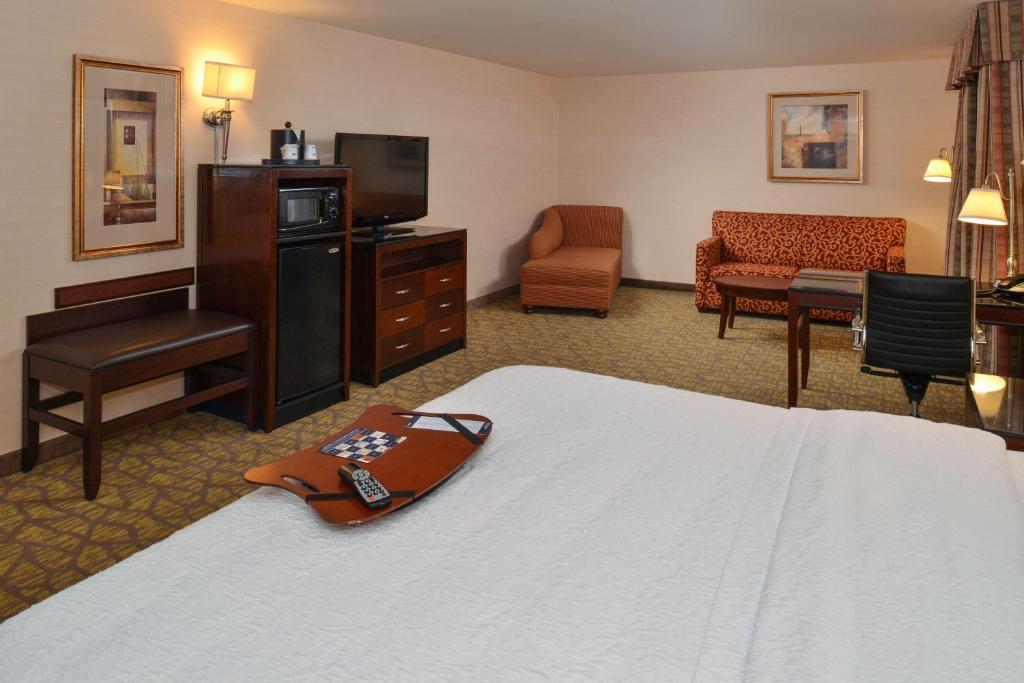Hampton Inn & Suites Tacoma - Suite Estúdio King Com Sofá-Cama - Não Fumador