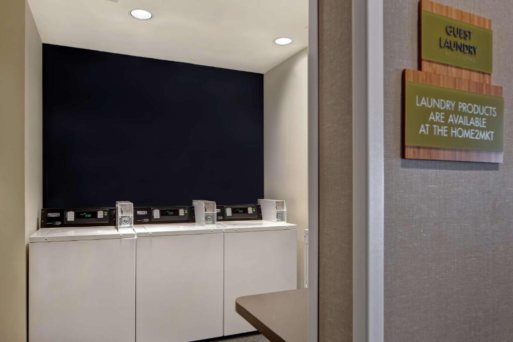 Home2 Suites By Hilton Charlotte Uptown photo