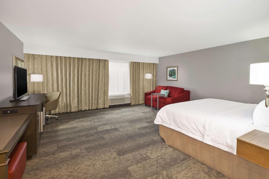 Hampton Inn by Hilton Detroit Dearborn, MI - King Suite - Non-fumeur
