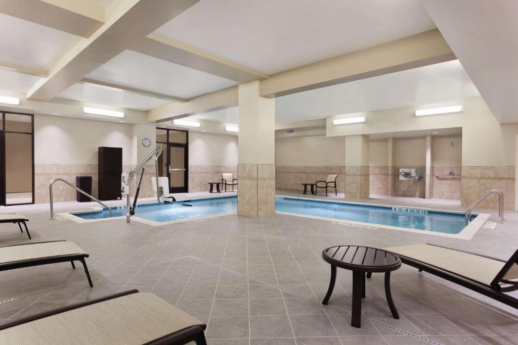 Hilton Garden Inn Rochester Downtown, NY photo