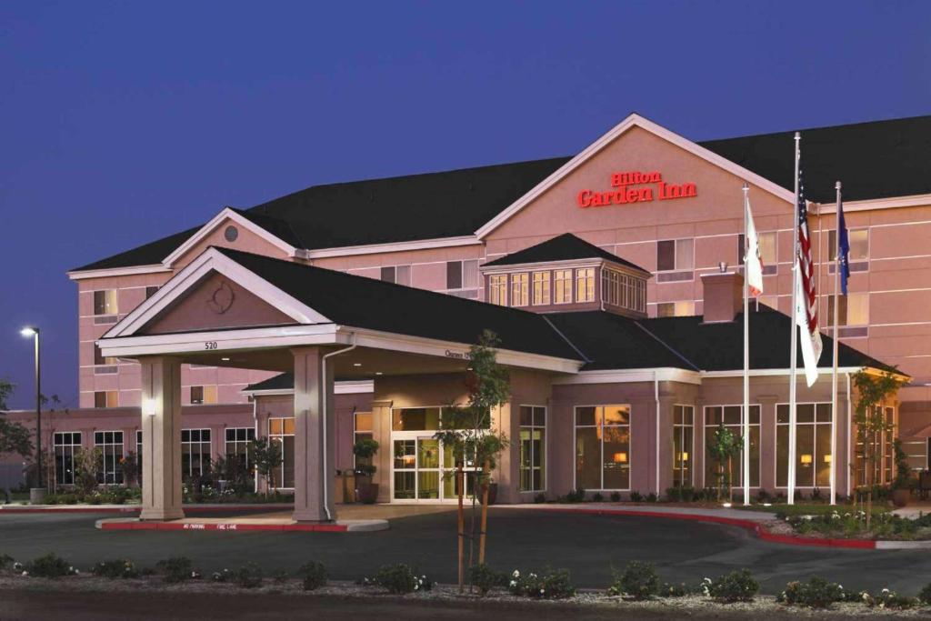 a renderización de una posada de arándanos en Hilton Garden Inn Clovis, en Clovis