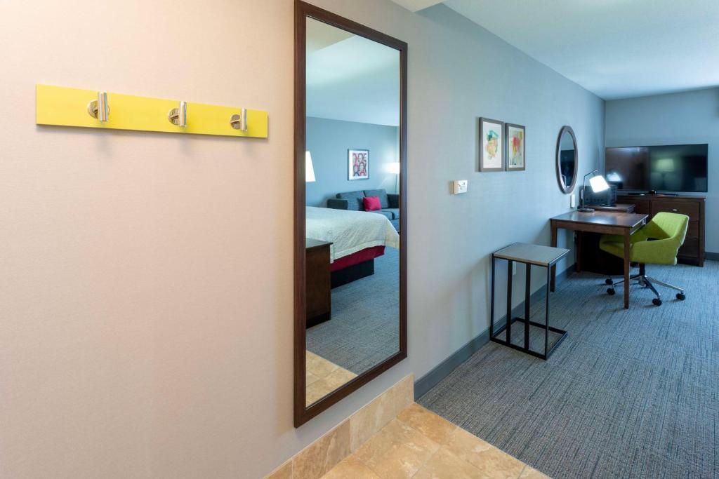 Hampton Inn Minneapolis/Shakopee - Room King Avec étude