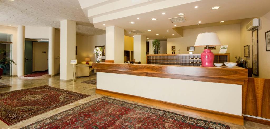 Vstupní hala nebo recepce v ubytování Hotel Reale