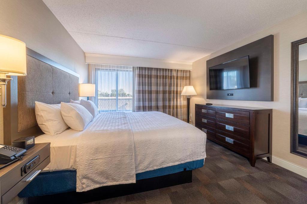 Postel nebo postele na pokoji v ubytování Hampton Inn Carlstadt At The Meadowlands