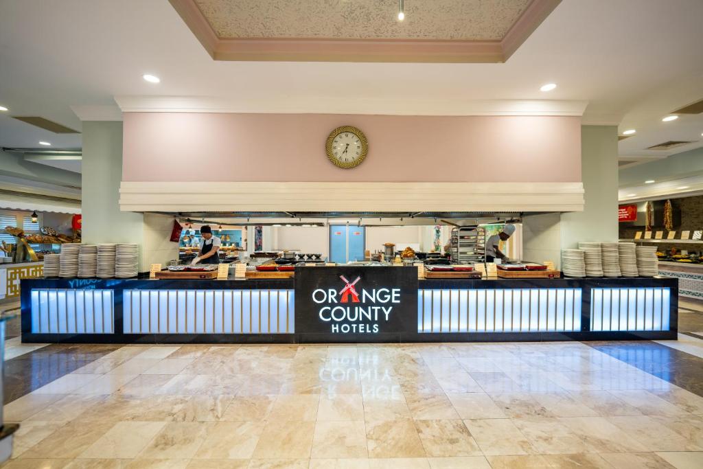 Certifikát, hodnocení, plakát nebo jiný dokument vystavený v ubytování Orange County Kemer
