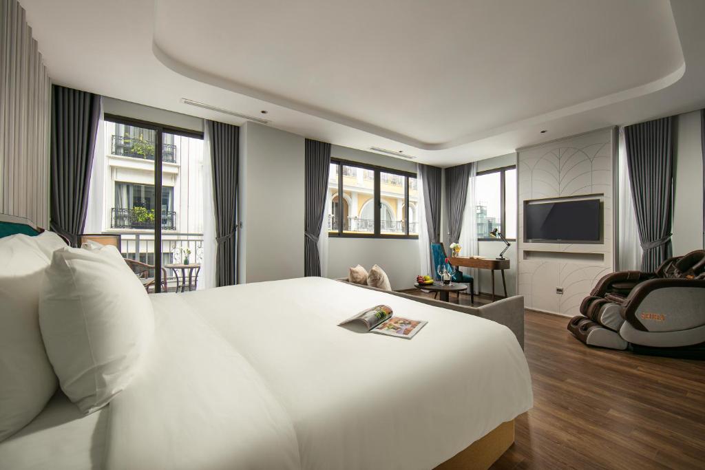 Suite May De Ville Grand Có Ban Công