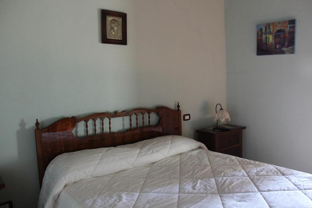 Ponte Calatrasi Agriturismo - Triple Habitación Con Ducha