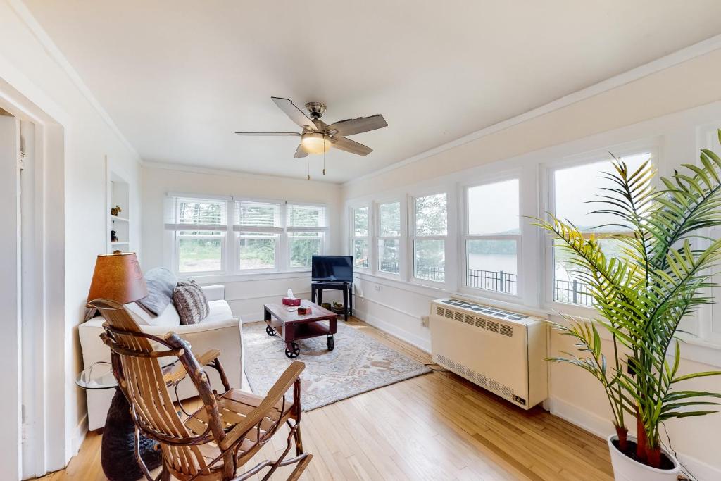 Hudson River Vista, Queensbury (aktualisierte Preise für 2024)