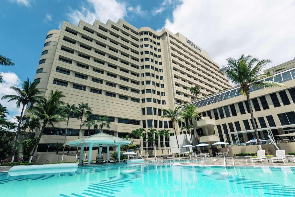 Bazén v ubytování Hilton Colon Guayaquil Hotel nebo v jeho okolí