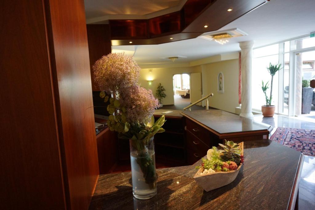 Fotografie z fotogalerie ubytování Hotel Lorösch v destinaci Bad Orb