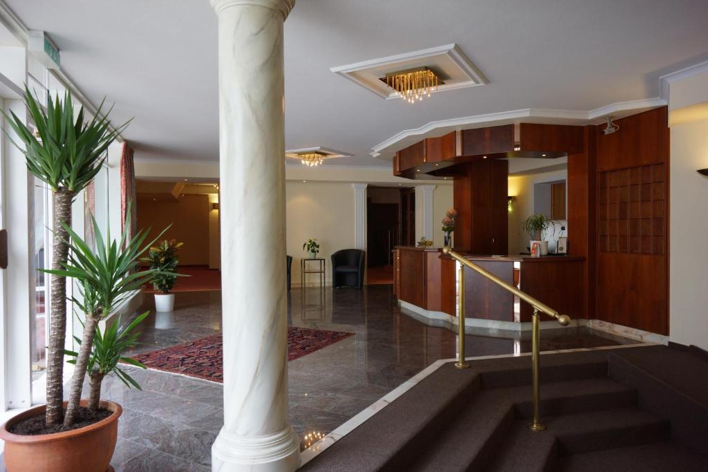 Vstupní hala nebo recepce v ubytování Hotel Lorösch
