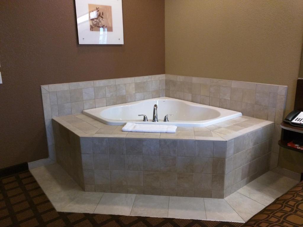 Microtel Inn & Suites by Wyndham Minot, Minot – Updated 2023 Prices