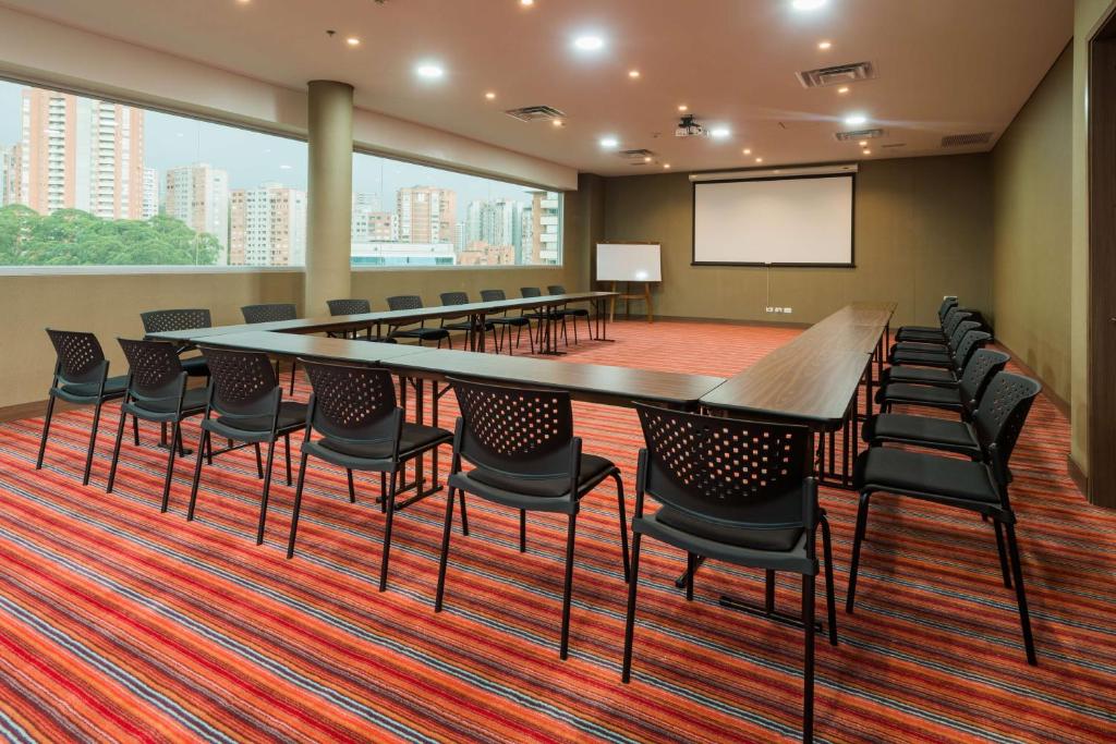 Konferenční prostory v ubytování Hampton by Hilton Medellin
