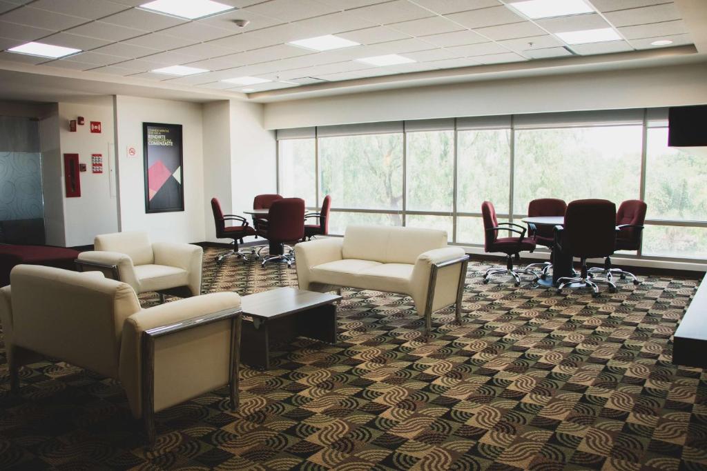 Posezení v ubytování Hilton Garden Inn Leon Poliforum