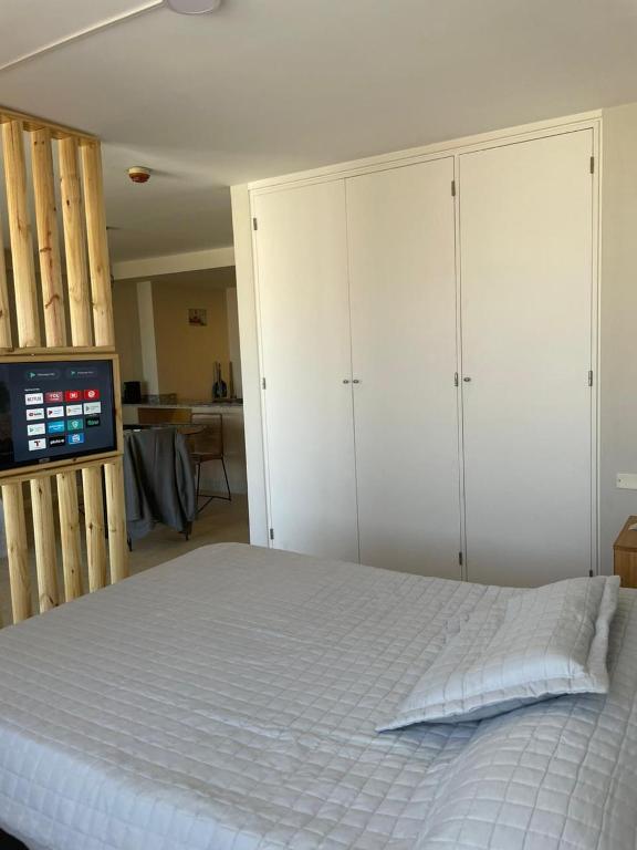 Postel nebo postele na pokoji v ubytování Coral State