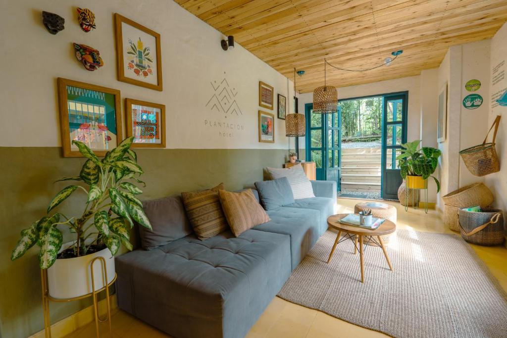 Posezení v ubytování Hotel Plantación