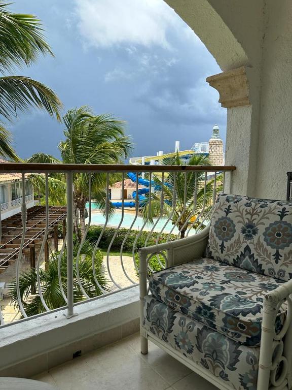 Bazén v ubytování Hotel Palmera Bayahibe nebo v jeho okolí