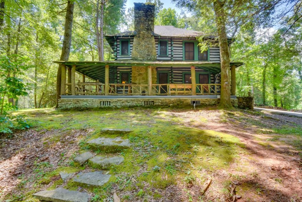 Log Cabin Rental Near Table Rock State Park!, Sunset (updated prices 2024)