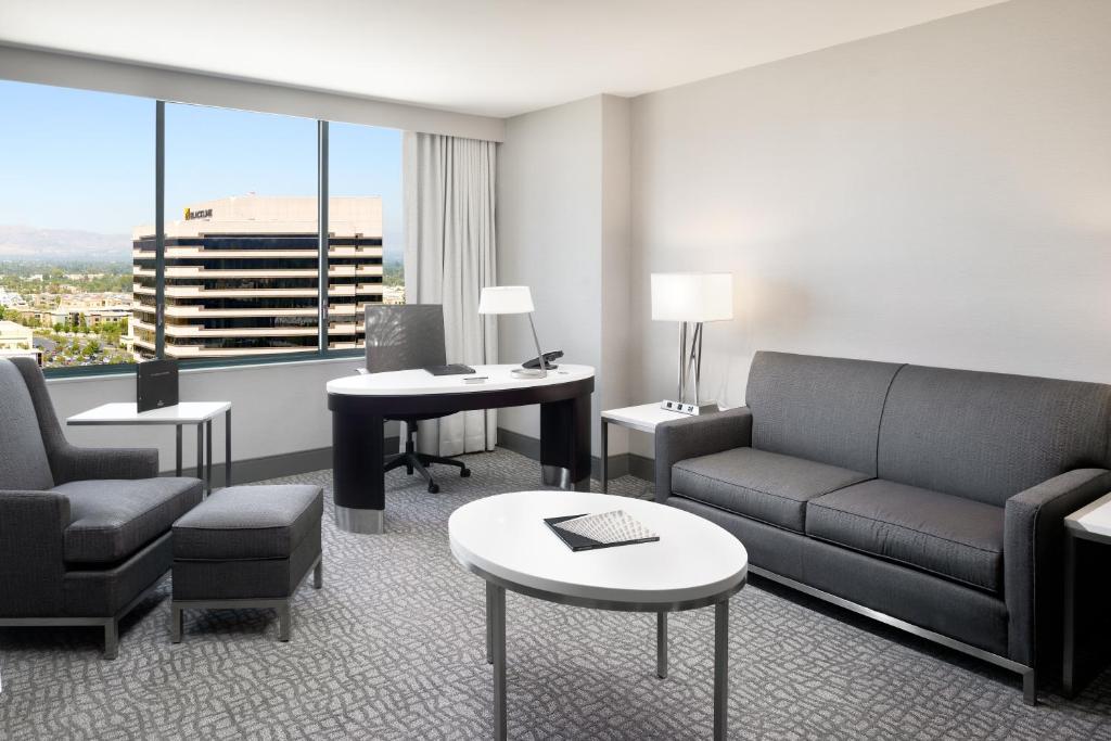 Hilton Woodland Hills/ Los Angeles - 