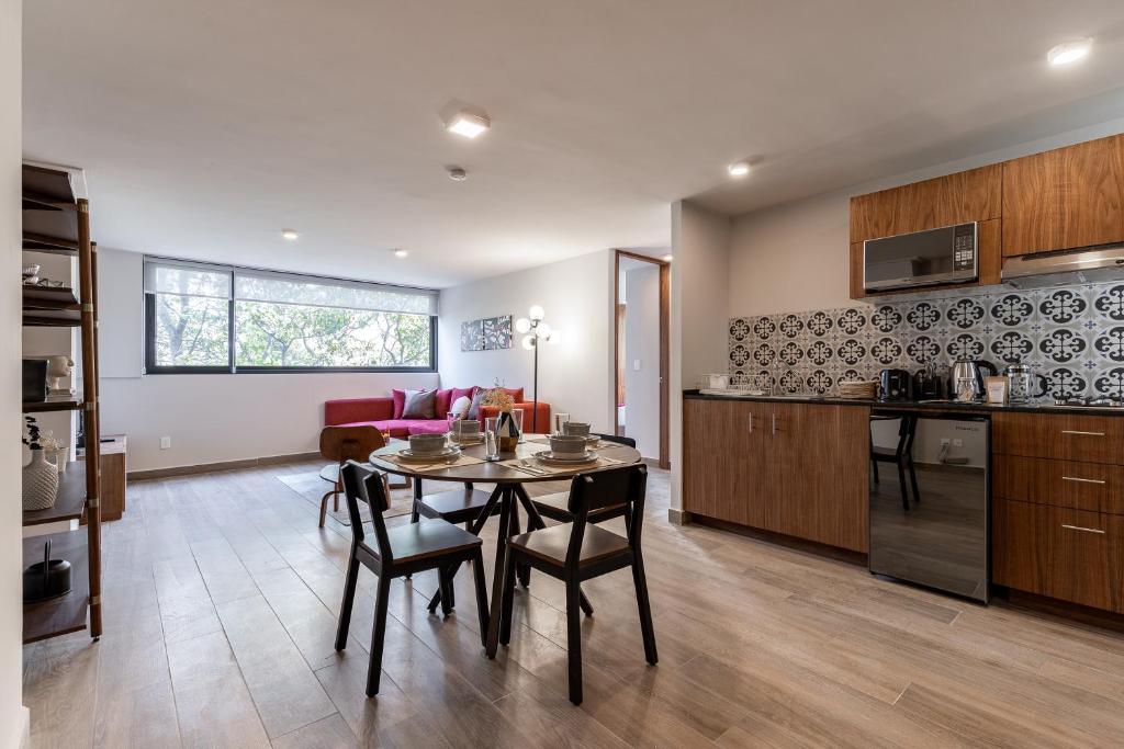 Roma Norte Trendy Apartments by VIATO - Two-Bedroom Apartment