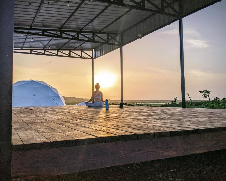 Příroda nedaleko luxury tent
