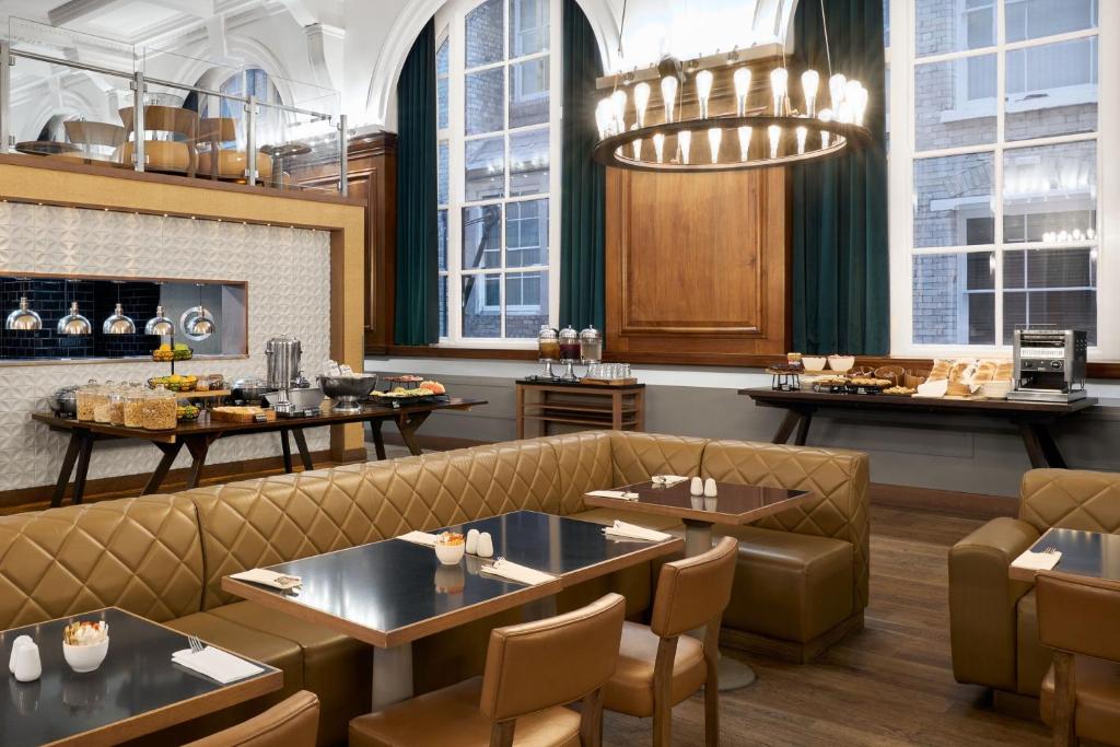 Aloft Liverpool - Resim 22