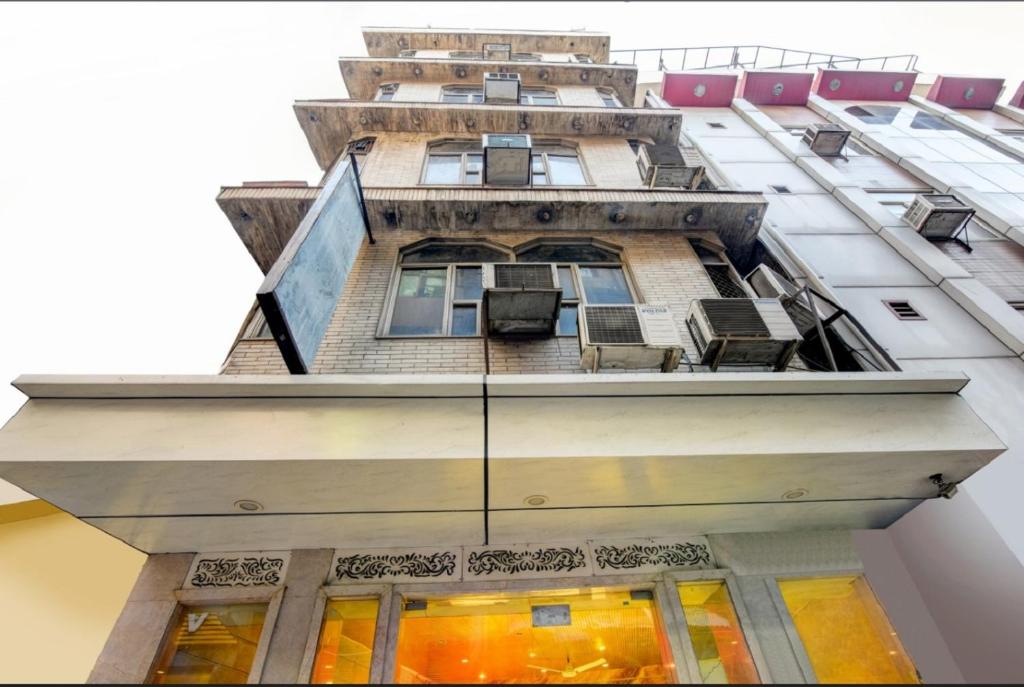 Hotel Nancy Dx Near New Delhi Railway Station - отзывы и видео