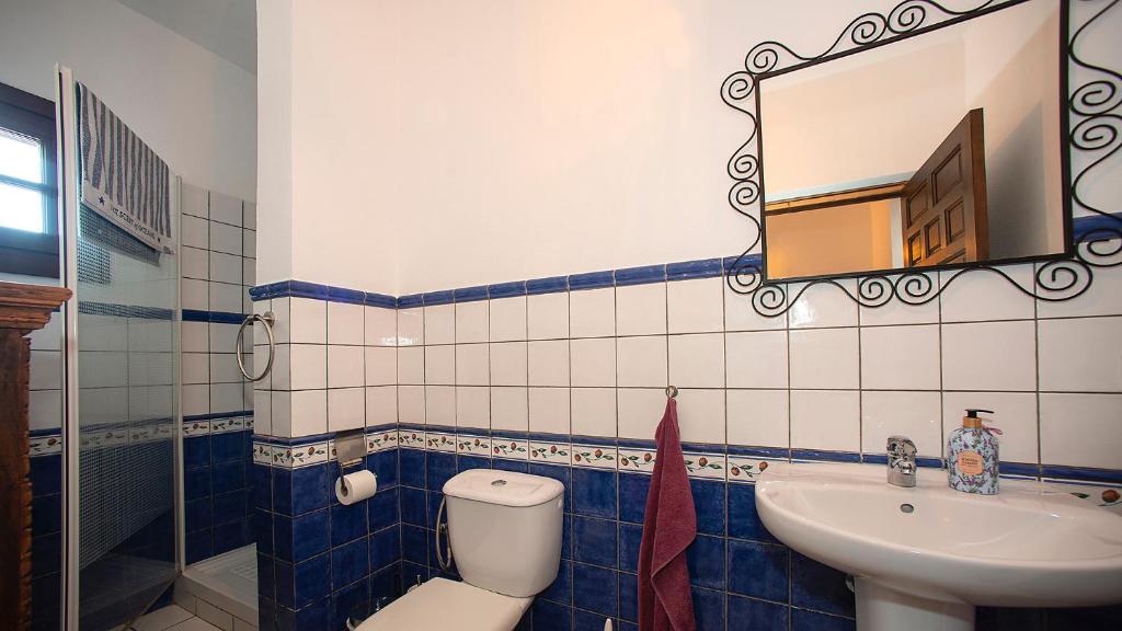 Fotografia z galérie ubytovania Private villa with pool and amazing views v destinácii Casares