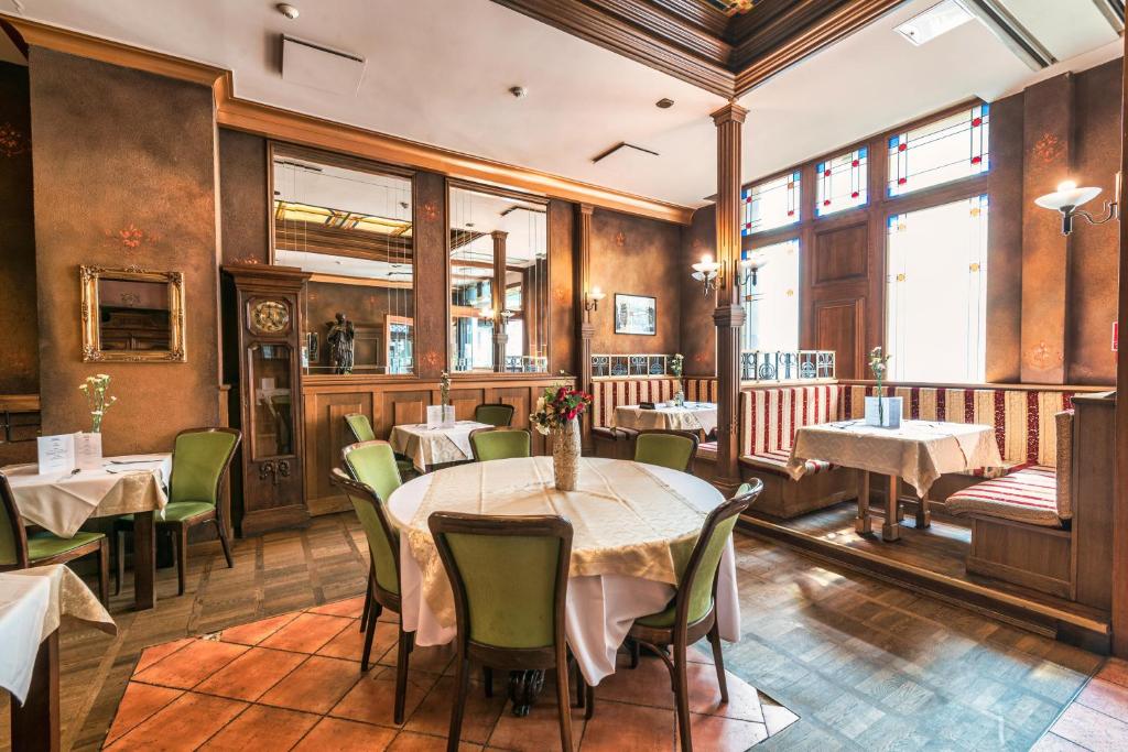 Restaurace v ubytování Hotel Polonia Centrum