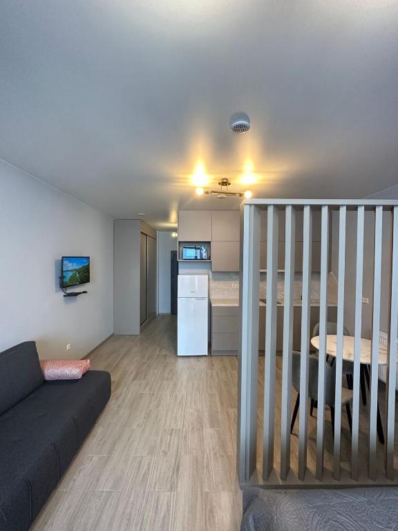 Kuchyň nebo kuchyňský kout v ubytování Pirosmani Mini Hotel