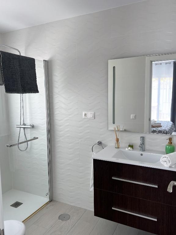 A bathroom at Villa Magnolia
