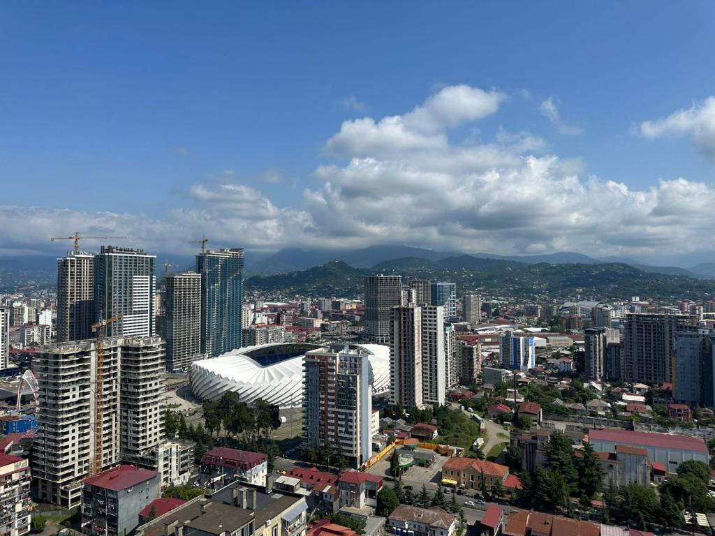 Nespecifikovaný výhled na destinaci Batumi nebo výhled na město při pohledu z hotelu