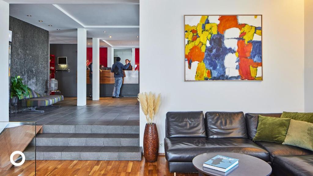 Center Hotels Arnarhvoll - Resim 9