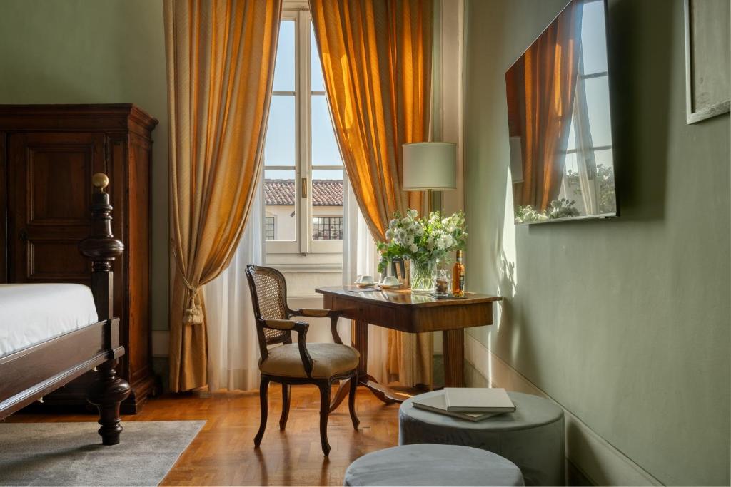 Loggiato Dei Serviti - Resim 19