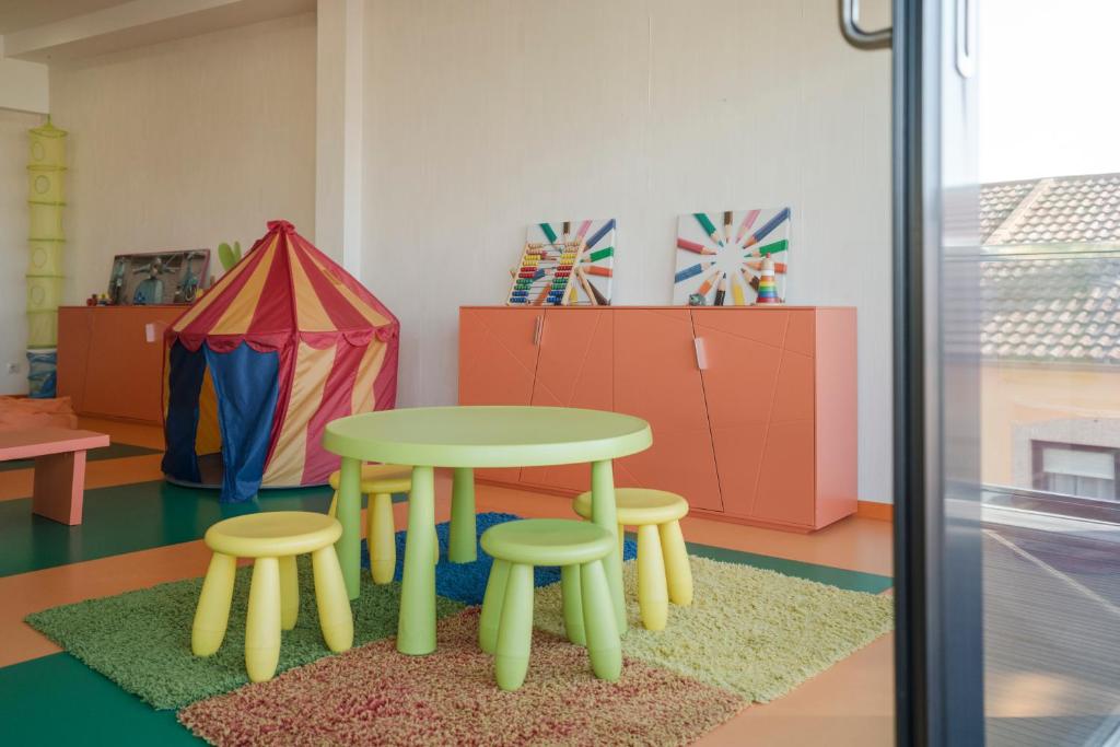 Dětský klub v ubytování Apartamentos Atlántico Resort