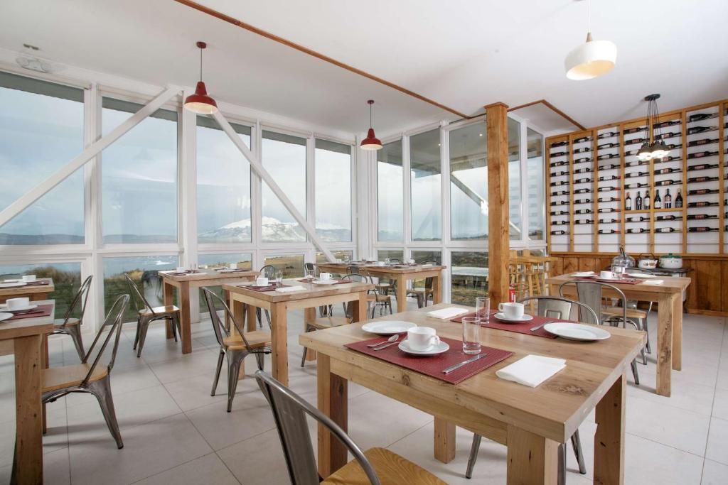 Um restaurante ou outro lugar para comer em Best Western Patagonia