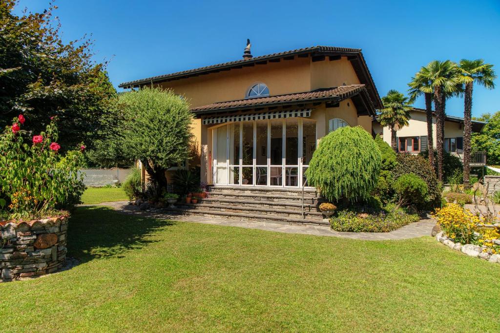 Zahrada ubytování Villa La Pergola by Quokka 360 - historic villa with private pool