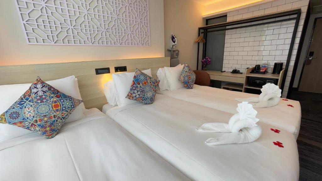 Santa Grand Signature Kuala Lumpur - Bong Soo Trois Jumeaux