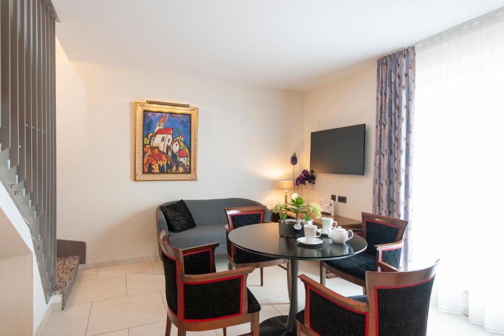 AdvaStay by KING's - Resim 25