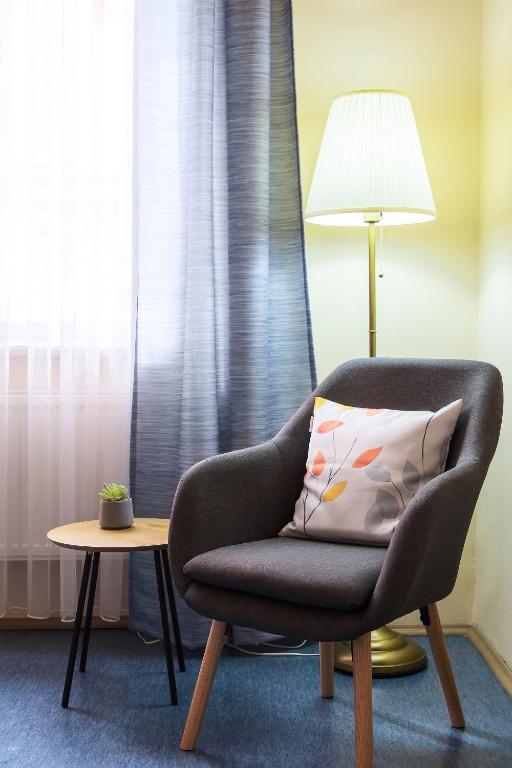 Sibelius Apartments Prague - Art Nouveau Residence 1902 - 4