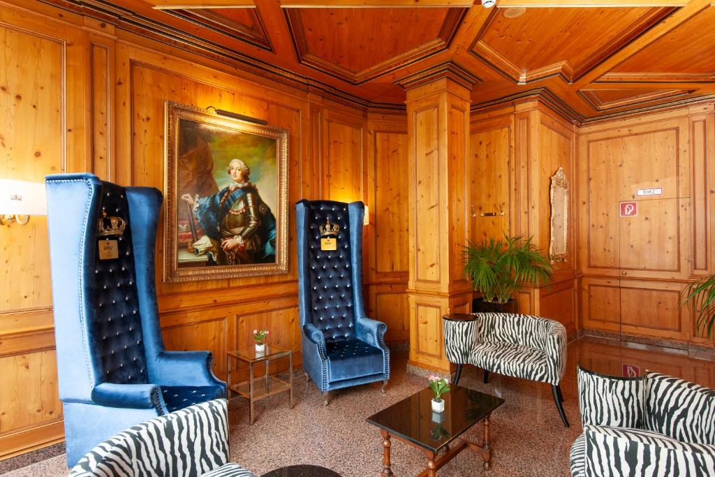 Posezení v ubytování King's Hotel Center Superior