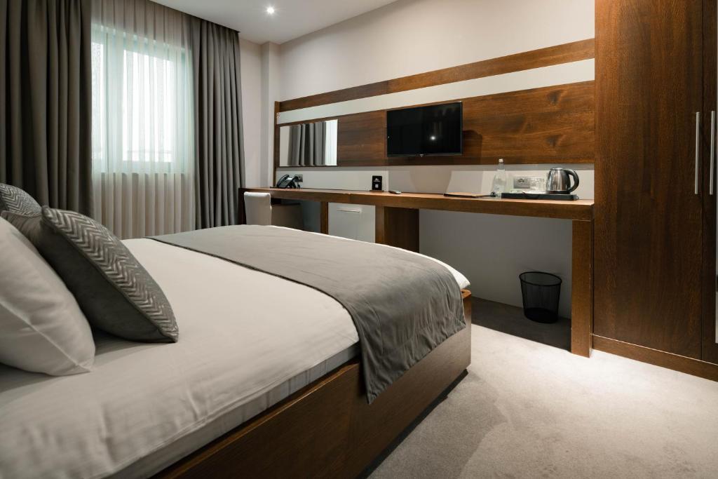 Hotel Prishtina - Standaard Tweepersoonskamer