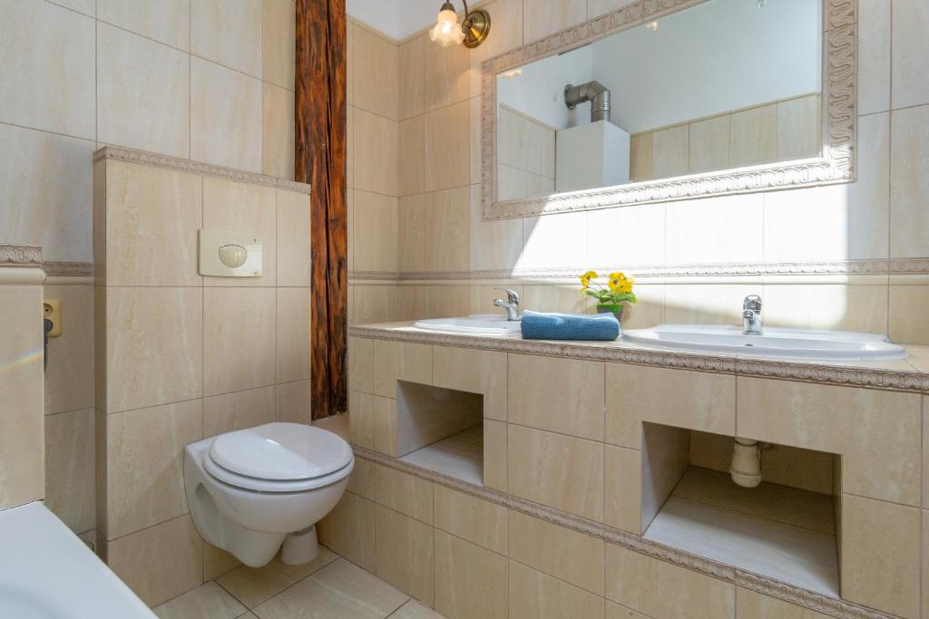 Kúpeľňa v ubytovaní Barbakan gate apartment