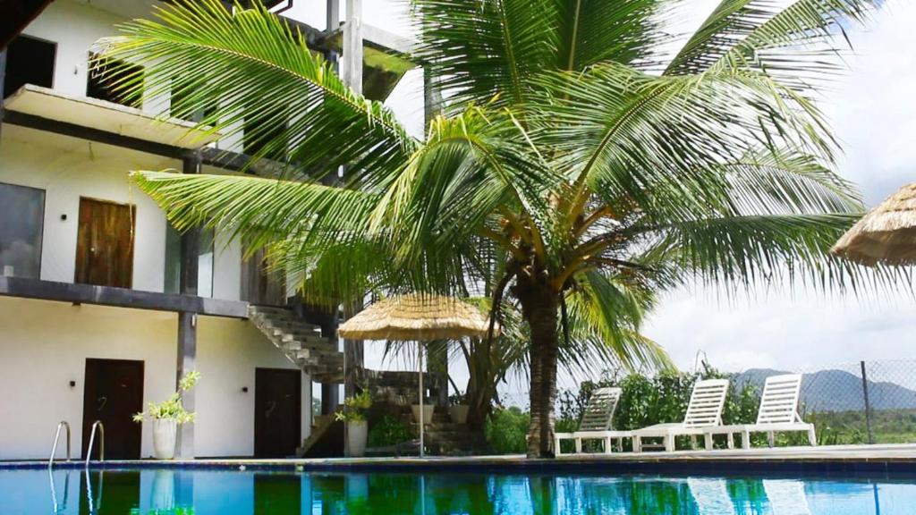 Bazén v ubytování WILD FORTRESS HOTEL Sigiriya nebo v jeho okolí