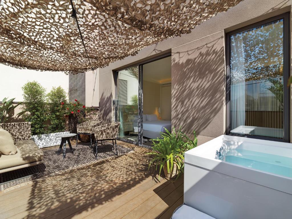 H10 Urquinaona Plaza - Resim 20