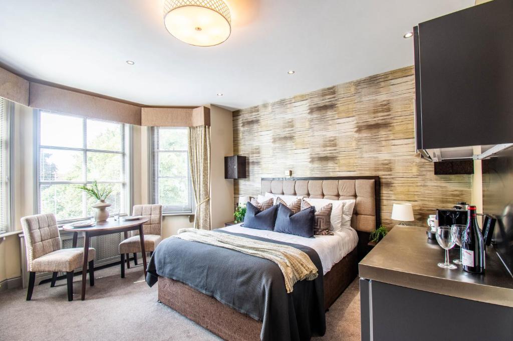 Eton House, Yeovil Updated 2024 Prices