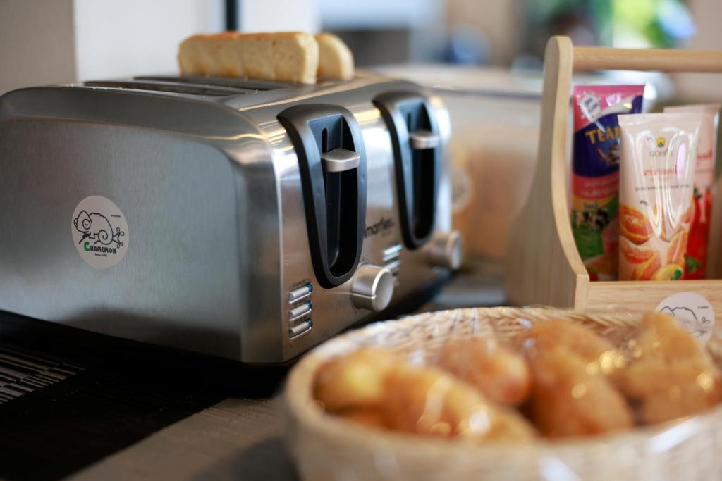 Chamemon Bed Phuket Town - Resim 26